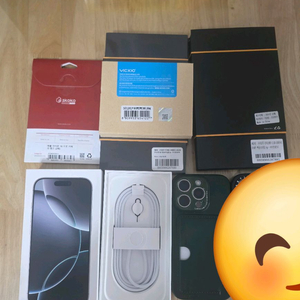새상품급 아이폰 16 프로 화이트 256GB 풀박스 이미지