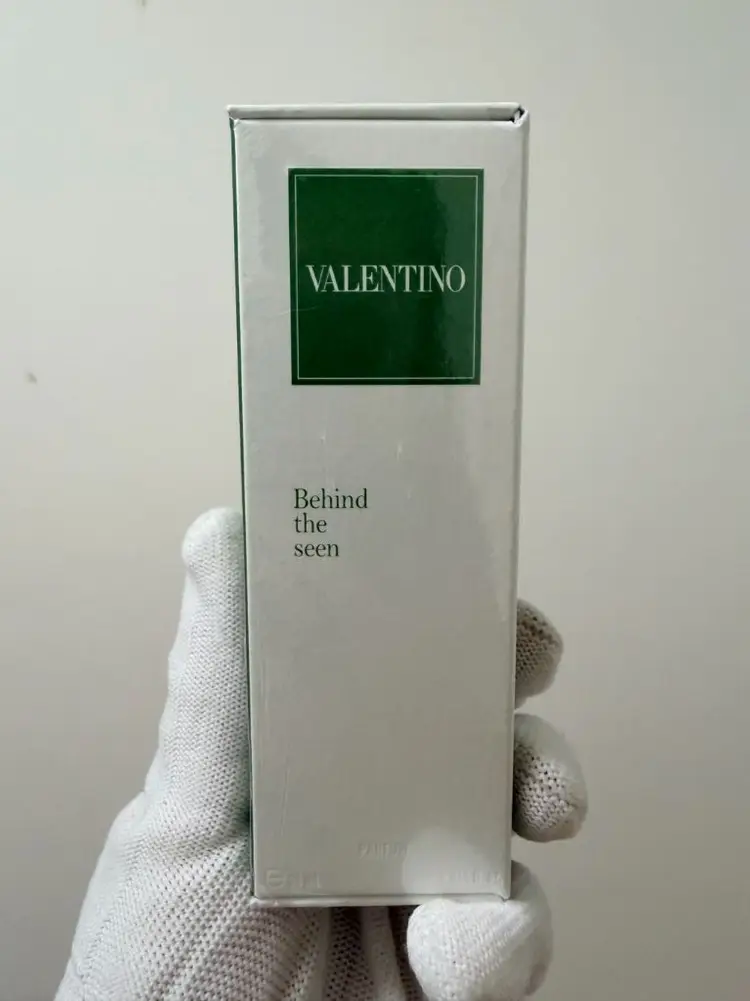 발렌티노 비하인드 더 씬 향수 30ml - 안심되는 중고거래