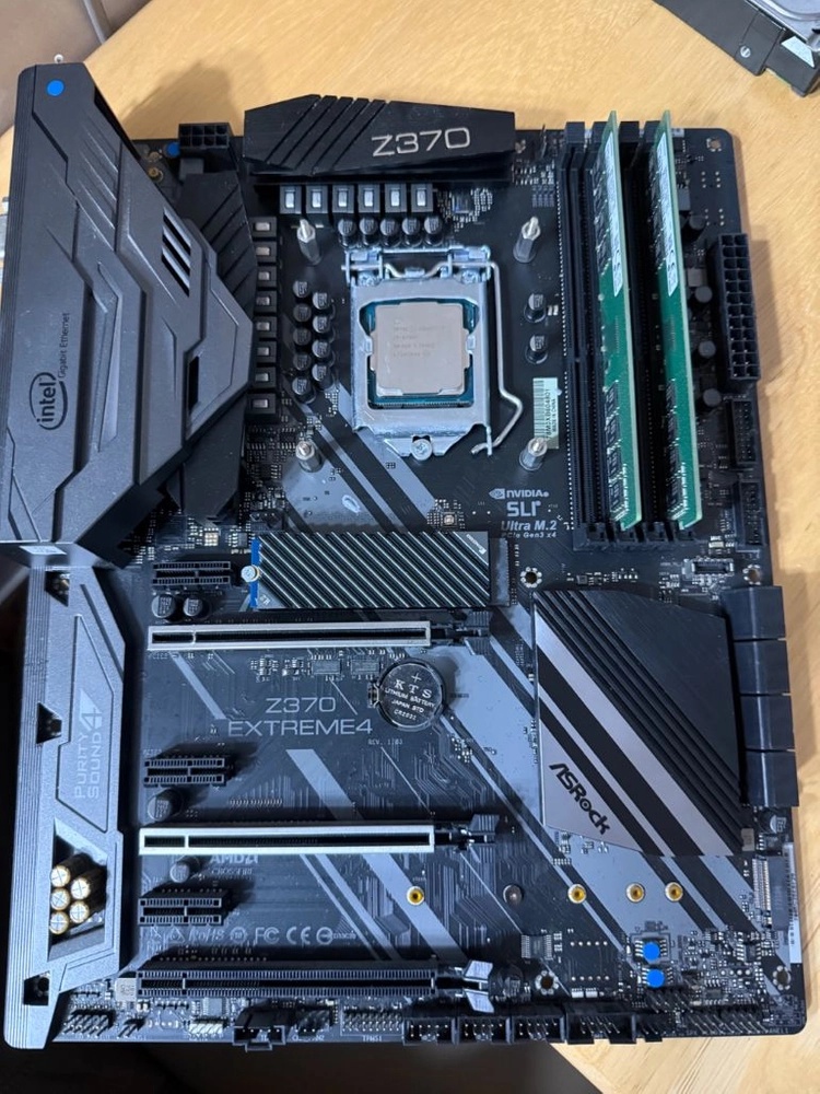 i7 8700k + z370 extreme4 + 삼성ddr4 16gb 이미지