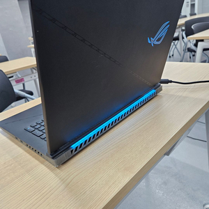 ASUS ROG strix G834JY RTX4090 게이밍 노트북 판매합니다 이미지