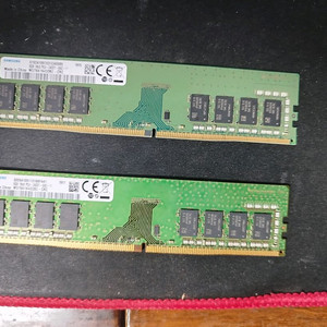삼성 DDR4 8GB 램 2개 판매해요2400t MHz 전주시 이미지