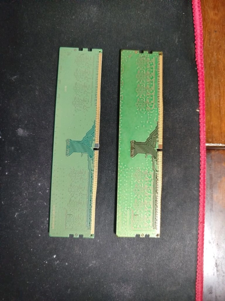 삼성 DDR4 8GB 램 2개 판매해요2400t MHz 전주시 이미지