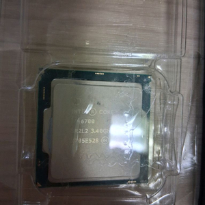 인텔 cpu i7-6700 이미지