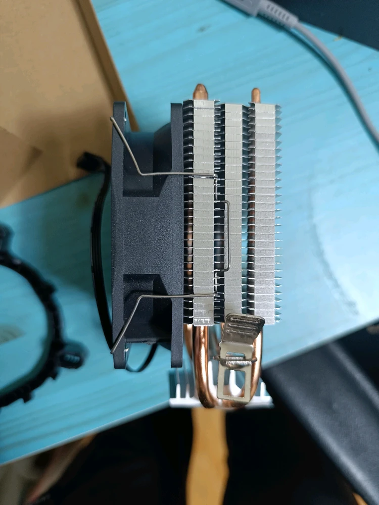 CPU 쿨러 AMD/INTEL 호환 이미지