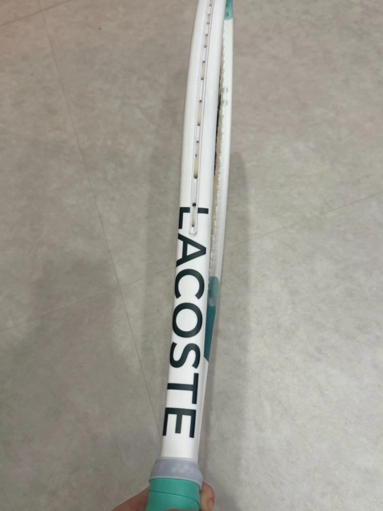 라코스테 L20 275g 테니스 라켓 이미지