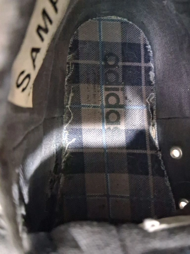아디다스 오리지널스(adidas Originals) 클래식 캔버스화 라인인 니짜 하이(Nizza Hi) 희소성 수집 이미지