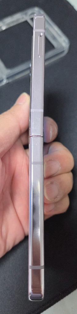 갤럭시 Z플립5 라벤더 256GB 이미지