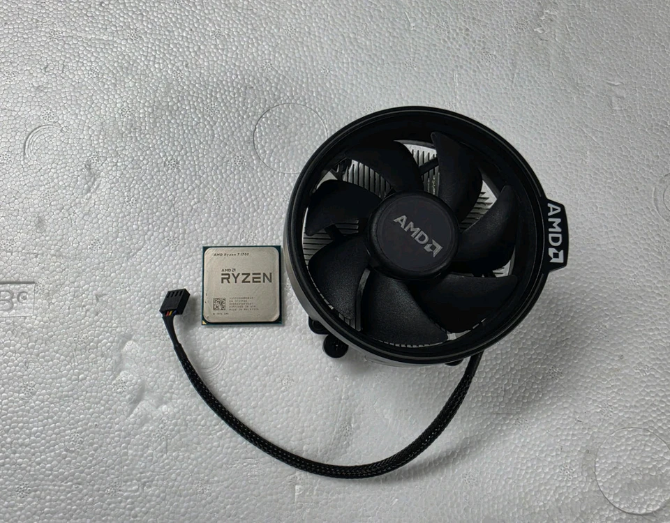 AMD CPU 라이젠7 1700 이미지