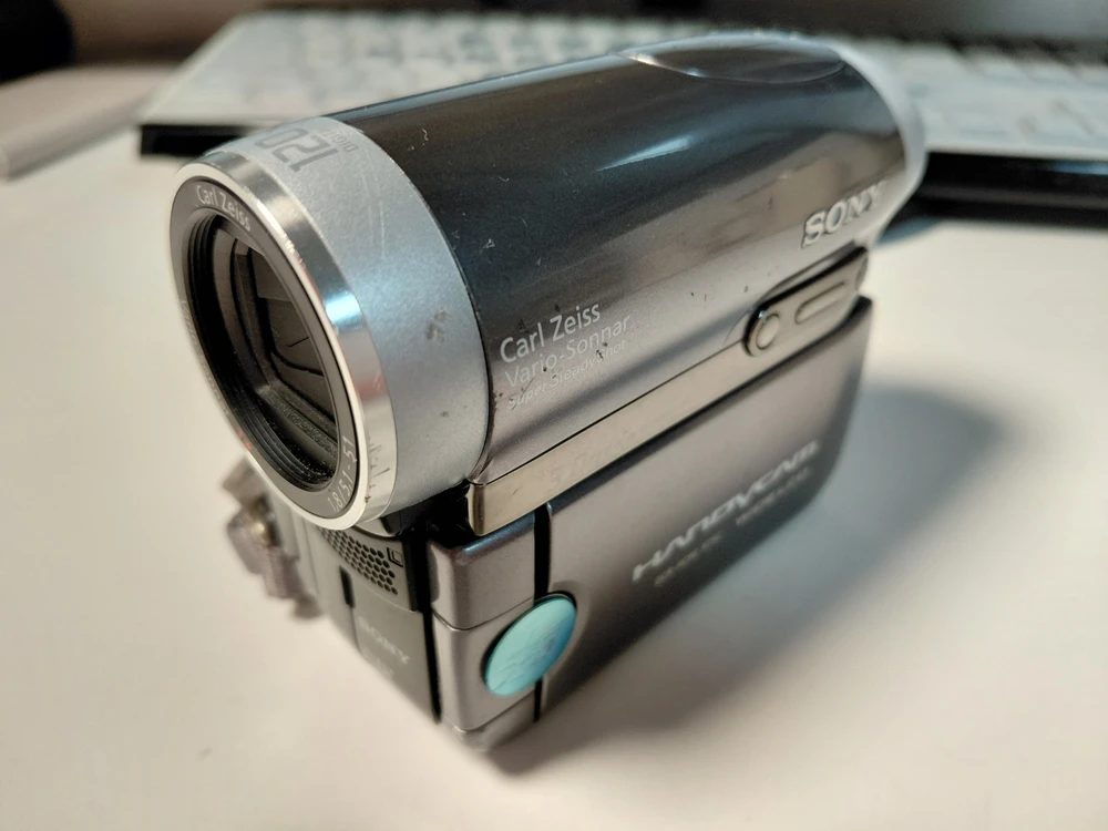 SONY DCR-HC90 NTSC 소니 레트로 Y2K 빈티지 디지털 캠코더 이미지