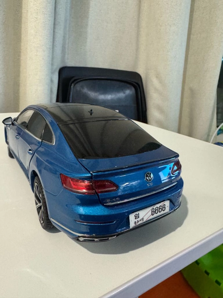 1:18 eq900 판매 이미지