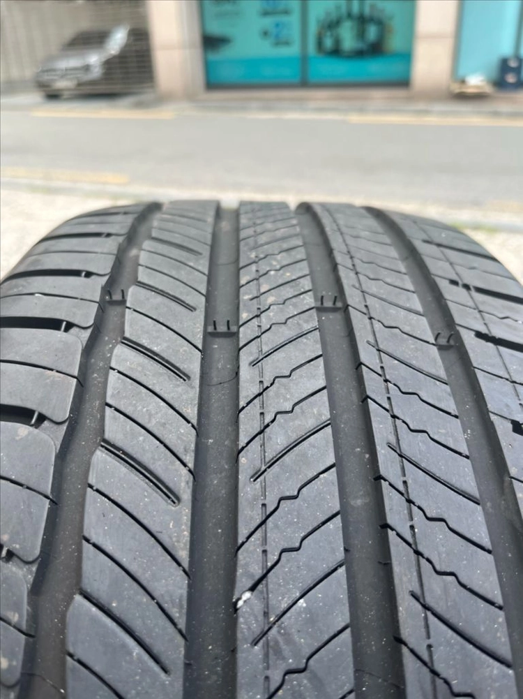 미쉐린 프라이머시 245/40R19 판매 이미지