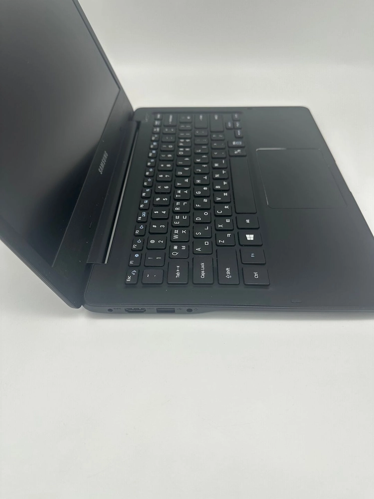 삼성 NT501R3M i5 7세대 / RAM 8GB / SSD 256GB 이미지