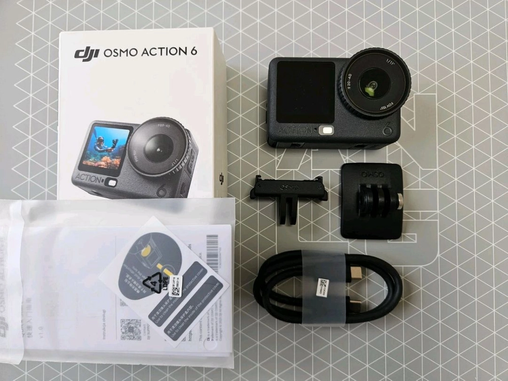 DJI 오즈모 액션6 액션캠 , 256메모리 카드, 기타 악세사리 일괄 판매 - 안심되는 중고거래