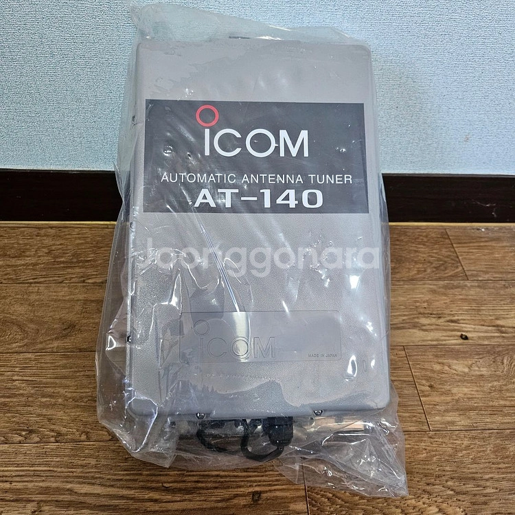 아이콤 AT-140 자동 안테나 튜너 icom 이미지