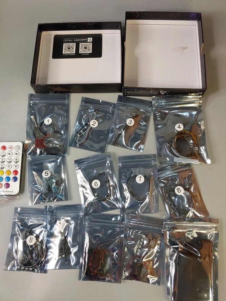 스타워즈 99888 밀레니엄팔콘 호환레고 8445피스 거치대 + 리모컨 사운드 조명 포함 이미지