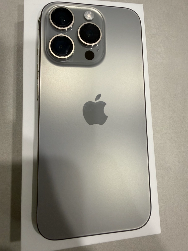 아이폰 15pro 내추럴티타늄 256GB 풀박스 ss급 이미지