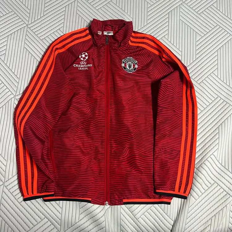 아디다스 맨유 여성 바람막이 73 트레이닝복 트랙 아동 축구 유니폼 - 안심되는 중고거래