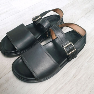 마르니 통가죽 스니커즈 42사이즈 국내 260이나 볼좁은 270 이미지