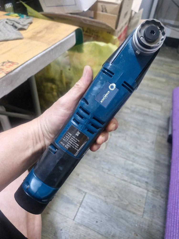 BOSCH보쉬멀티커터GOP10.8V-28보쉬충전멀티커터만능커터S급 이미지