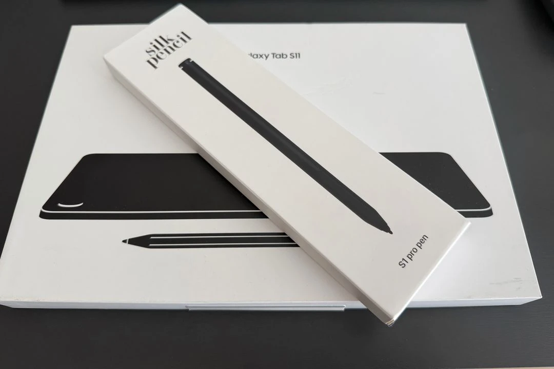 갤럭시탭 S11 기본형 11인치 256GB Wi-Fi 그레이 풀박스 - 안심되는 중고거래