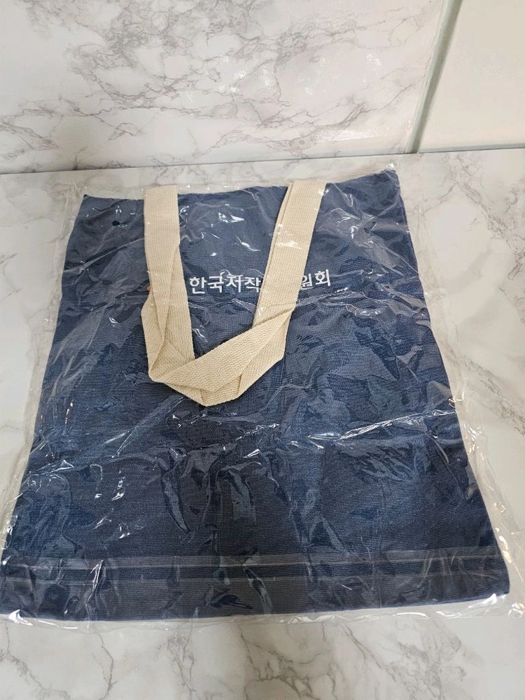 새상품- 한국저작권위원회 굿즈/ 투명 빨대 텀블러+에코백 이미지
