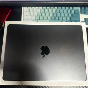 맥북 프로 m5 스페이스 블랙 14inch, 16gb,1tb 이미지