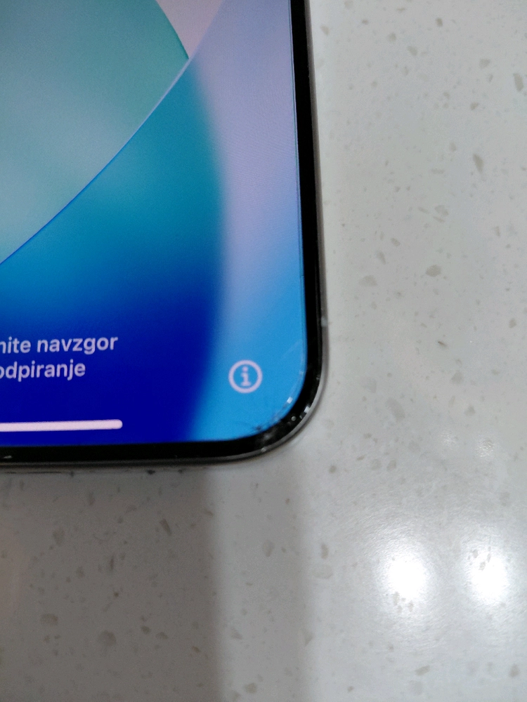 아이폰 15프로 화이트티타늄 256GB 이미지