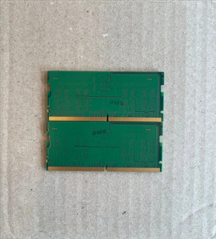 SK 하이닉스 DDR5 16GB 메모리 2개 이미지
