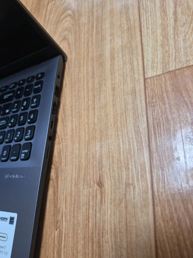 ASUS 비보북 15 AMD 라이젠5 3500U 노트북 이미지