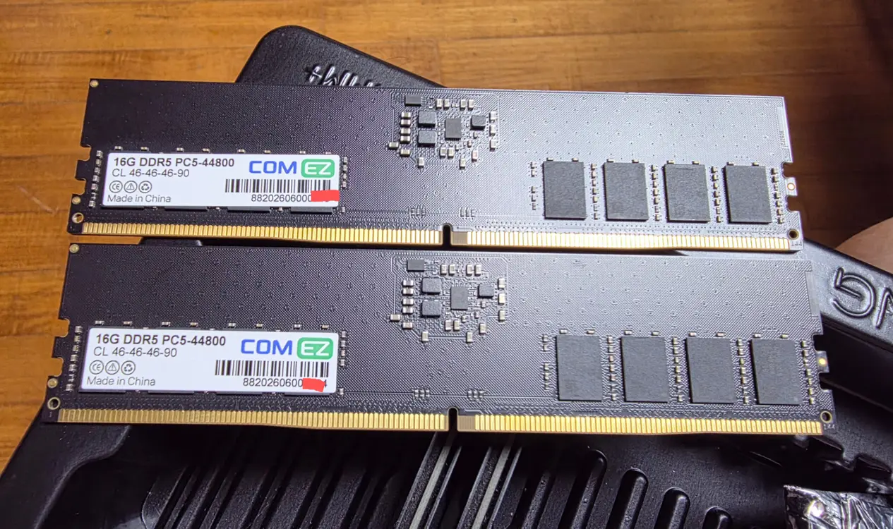 컴이지(삼성) DDR5 5600 16GB x 2개 - 안심되는 중고거래