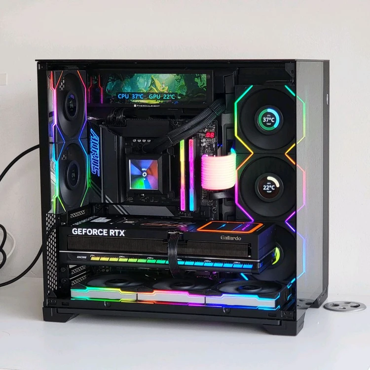 9800X3D 5080 리안리 O11D 비전 컴팩트 반본체 컴퓨터 32GB 배그 아이온2 게이밍 PC - 안심되는 중고거래