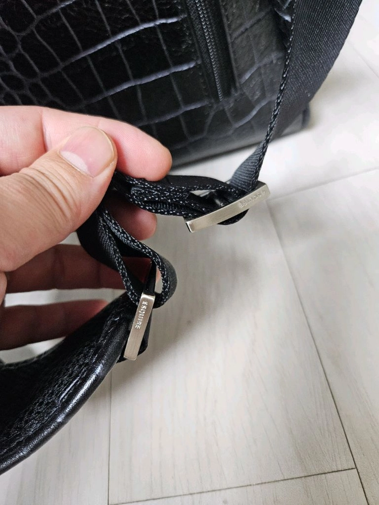 에스콰이어 컬렉션 남성 가죽 백팩 팝니다 이미지
