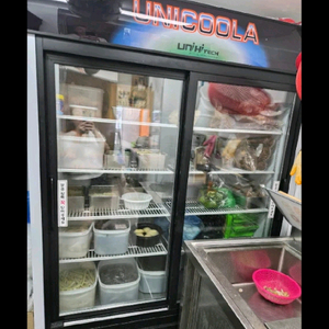 업소용 냉장고 2도어 사이즈 140 이상 굉장히 크다. 신품이 180만원 100만원 판매 이미지