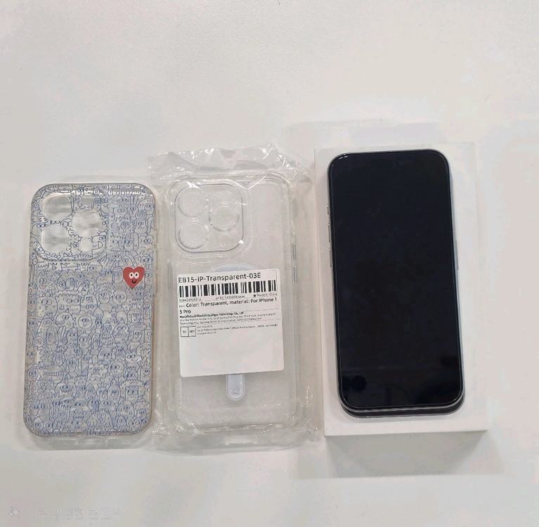 아이폰 15프로 화이트 티타늄 256GB 판매 이미지