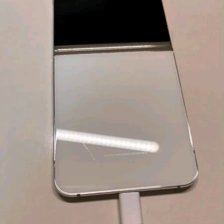 삼성 갤럭시 Z 플립5 512GB S급 이미지