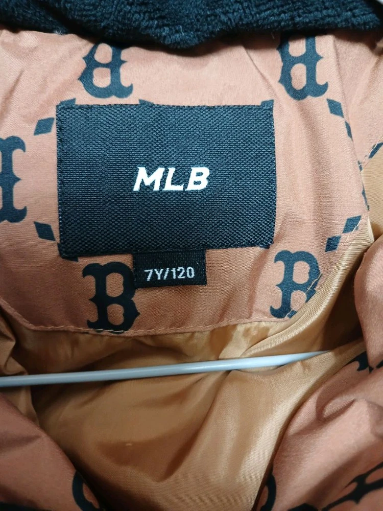 (인기굿)MLB 키즈 올오버 로고 퀼팅 패딩 구스다운점퍼 사이즈 120 이미지