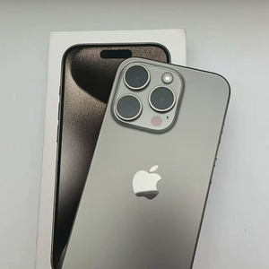아이폰 16 Pro Max 512GB 티타늄 이미지