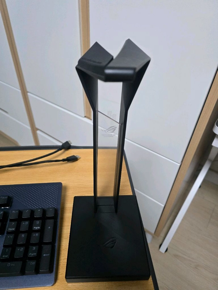 제피러스 m16 gu603z, ASUS ROG Strix Flare II, ROG THRONE 이미지