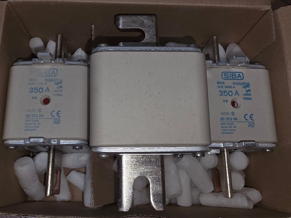 SIBA 휴즈 FUSE VDE0636-4 350A 660V 1박스 3개 구성 일괄판매 미사용 새제품 이미지