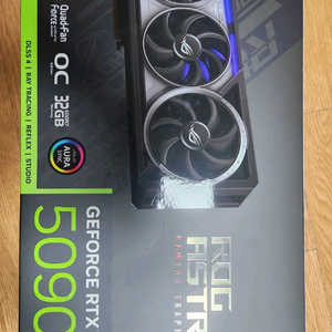 아수스 RTX 5090 아스트랄 중하급기 교환 이미지