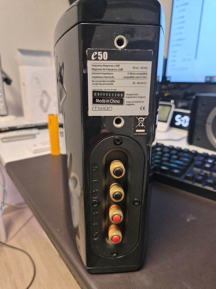 미션 e50 북쉘프 스피커 이미지