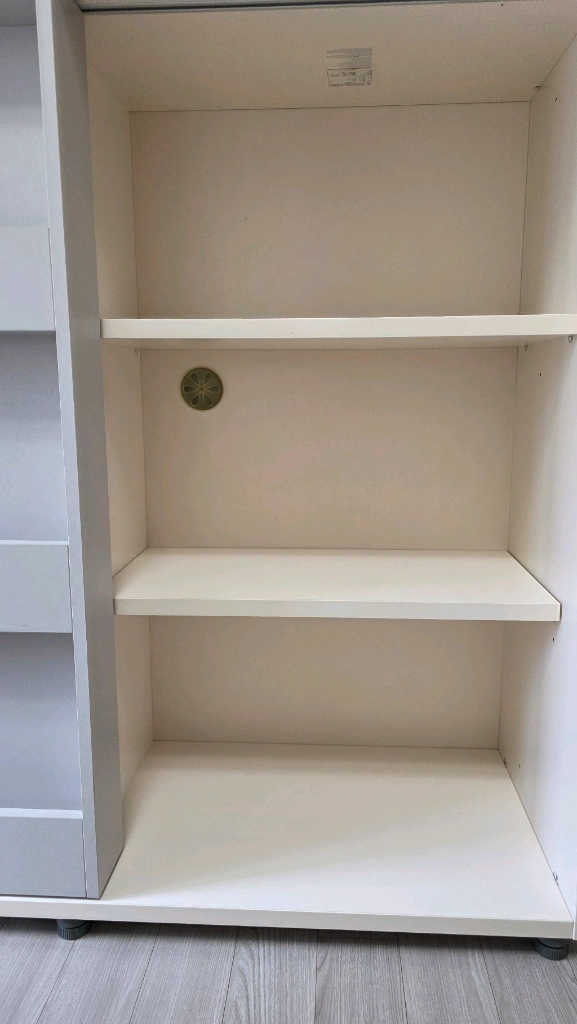 일룸 슬라이딩 책장 이미지
