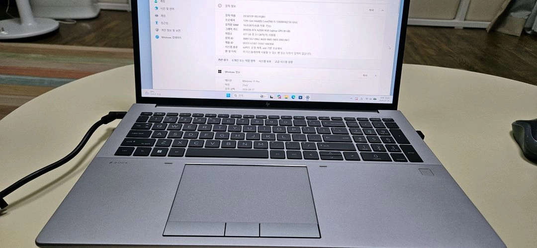 HP Zbook Fury 16 G9 워크노트북 A2000 8G 16gb RAM 이미지