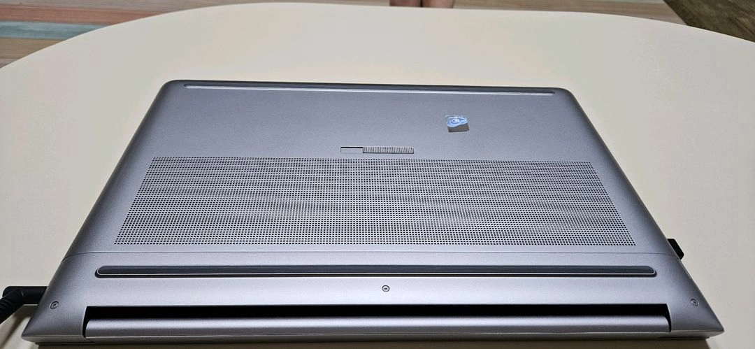 HP Zbook Fury 16 G9 워크노트북 A2000 8G 16gb RAM 이미지