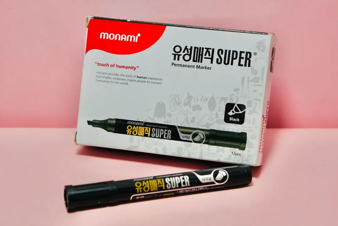 모나미 유성매직 슈퍼 검정 12개입 1박스 이미지