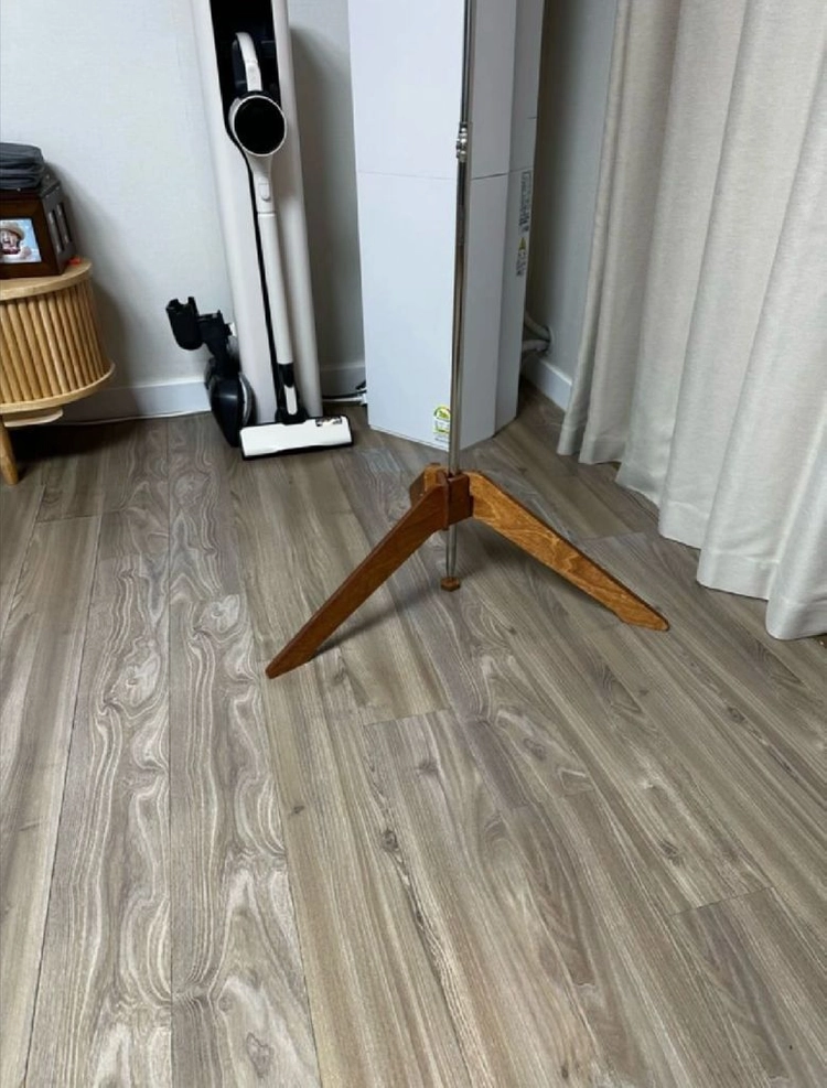 전주) 캠핑 파일드라이버 우드 거치대 (새상품) 이미지