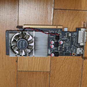 지포스 GT625 LP 그래픽 카드 이미지