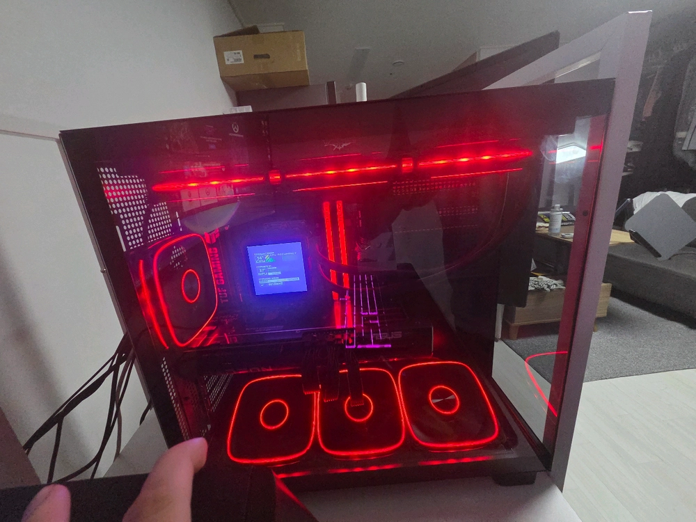 9800x3d 9070xt 팝니다 - 안심되는 중고거래