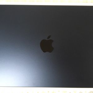 애플 맥북 에어 m4 13인치 256/16 미드나이트 배터리 100 +애플케어플러스 +노트북 파우치, 맥북 케이스 이미지