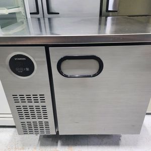 900테이블 냉동고 판매 합니다 이미지